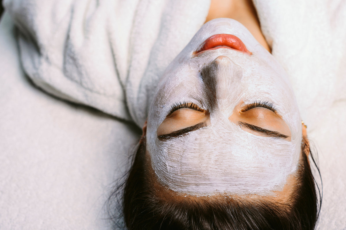 How to Refill an Airless Pump Bottle: Step-by-Step Guide - Simple Glow Skincare