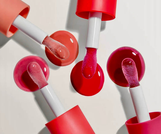 The Secret Behind Luscious Lips: Dive Into the AÇAI Premium Plumping Lip Oil - Simple Glow Skincare
