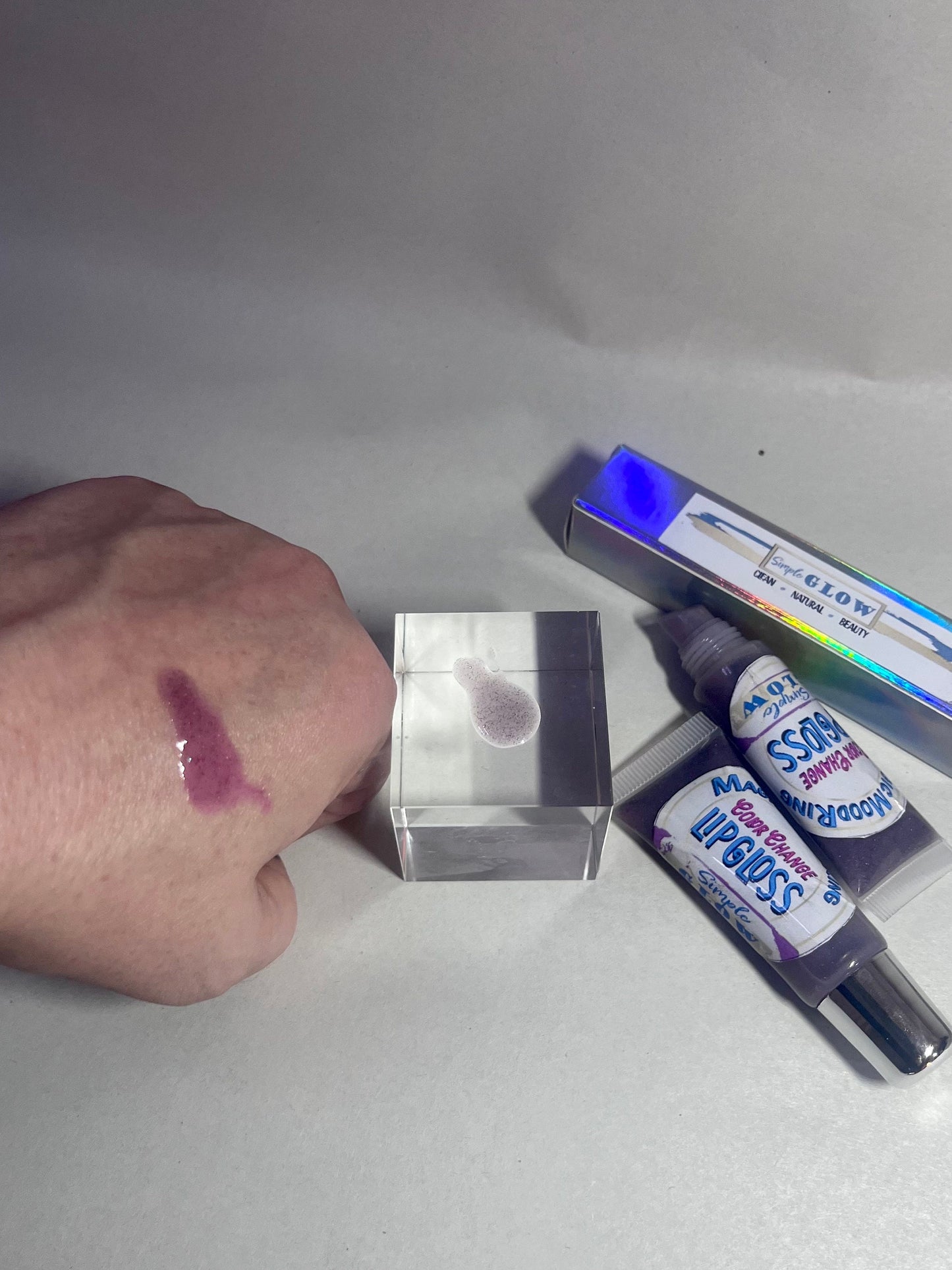 Mood Ring Color-Changing Lip Gloss- NonSticky High-Shine Lip Tint | All-Natural Lip Moisturizer & Color | Clean Nontoxic Makeup