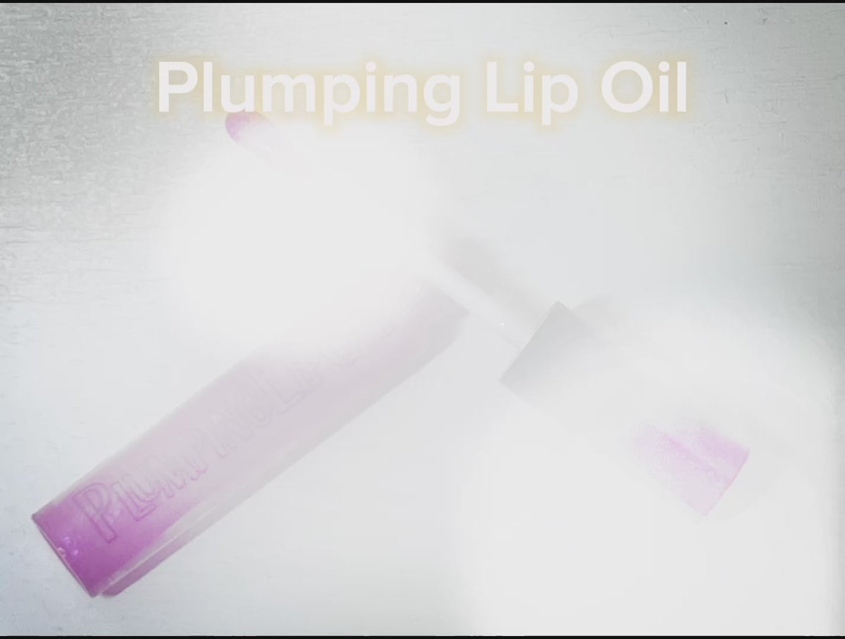 HoneyGlow Plumping Lip Oil product video