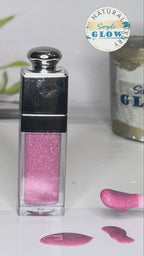 Simple Glow Plumping Lip Gloss